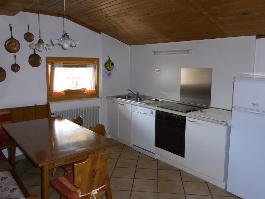 Casa Elisa Apartment Pozza di Fassa Cameră foto